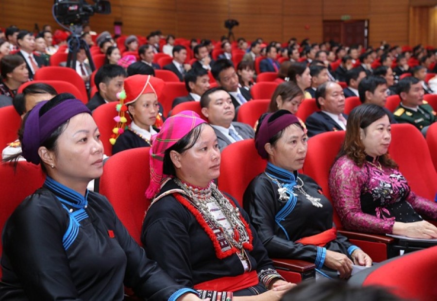 Nâng cao năng lực đội ngũ cán bộ cấp xã vùng đồng bào dân tộc thiểu số và miền núi